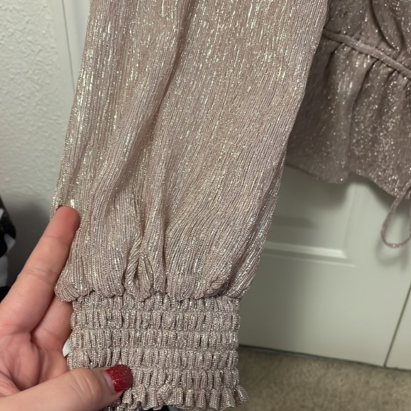 Sparkle Top White House Black Market - Picture 3 of 6